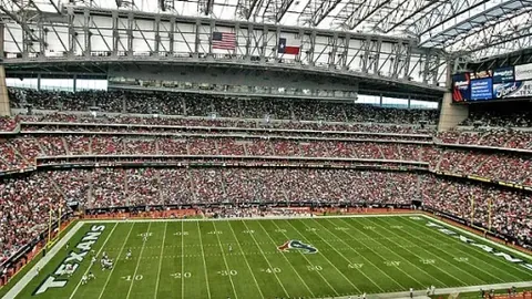 安切洛蒂对维尼修斯表现不满，考虑调整阵容替换其首发